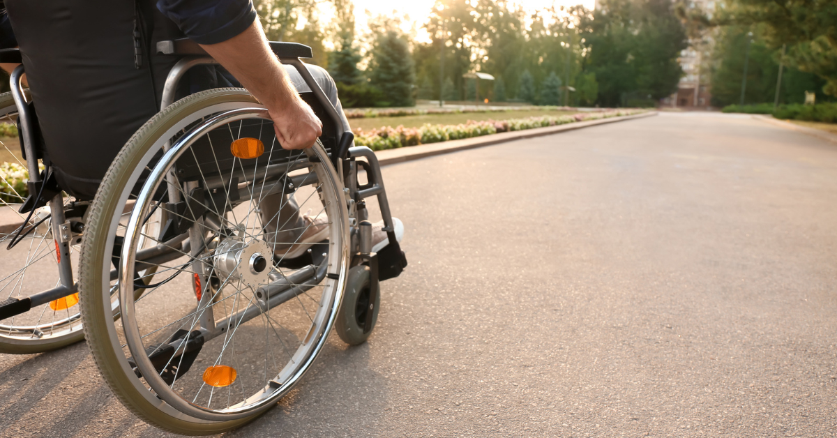 assistive technology for spinal cord injured people